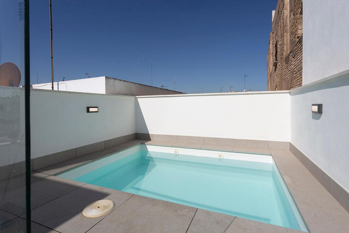 Private & Pool Goyeneta Sevilla Urban Apartment Exterior photo