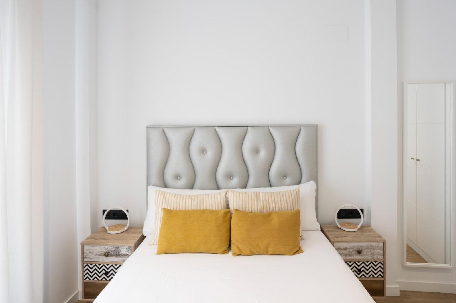 Private & Pool Goyeneta Sevilla Urban Apartment Exterior photo
